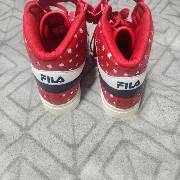 Mens Fila Star Spangled Tennis Shoes Sz 8.5. - Picture 2 of 6